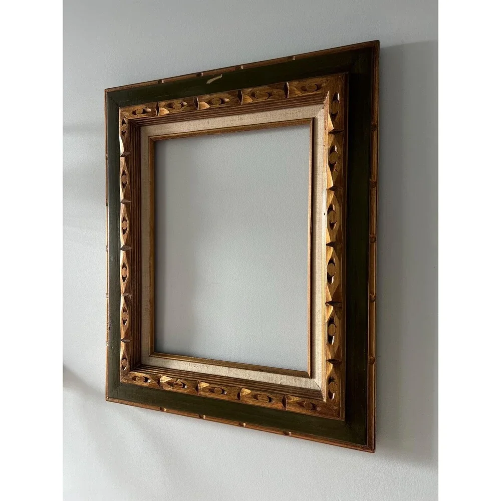 Vintage 12” x 16” Hand-carved Wood Frame w/Hunter Green, Gold, and Linen Detail